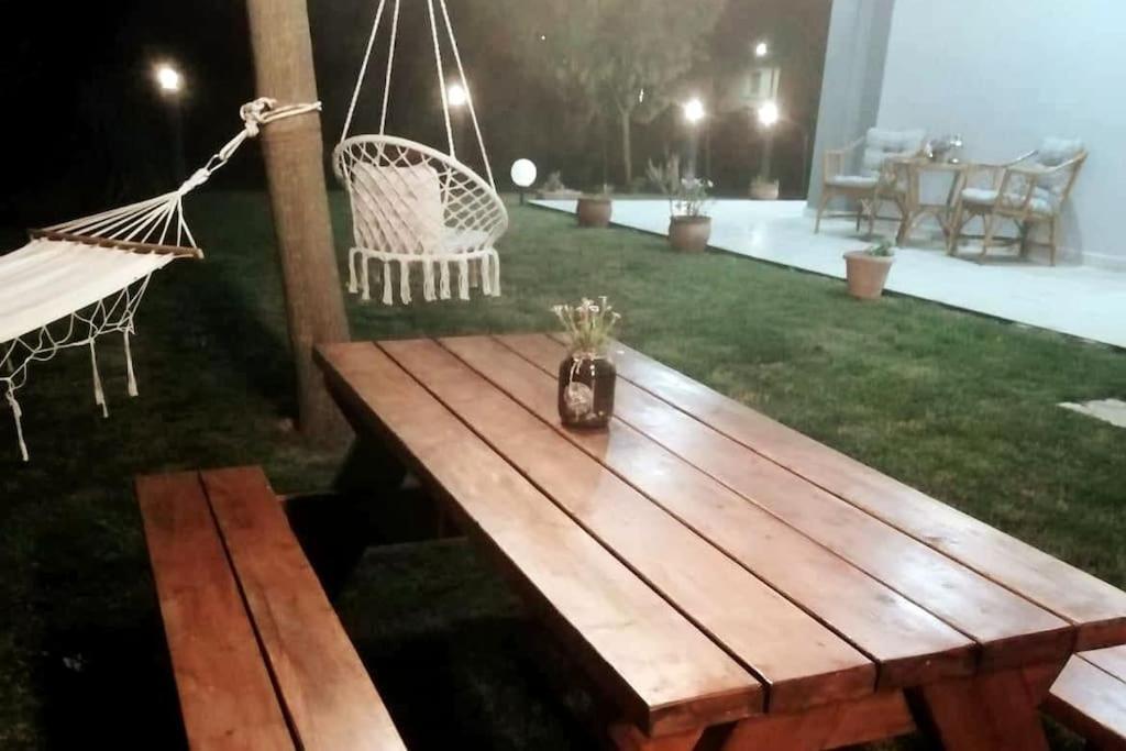 Deppy'S House Κοντά Στα Λουτρά Πόζαρ Daire Chrysi Dış mekan fotoğraf