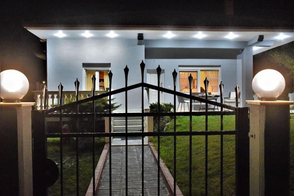 Deppy'S House Κοντά Στα Λουτρά Πόζαρ Daire Chrysi Dış mekan fotoğraf